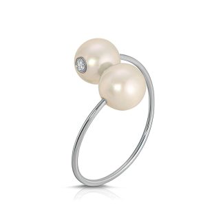 Pearl & Diamond Ring in 9ct White Gold