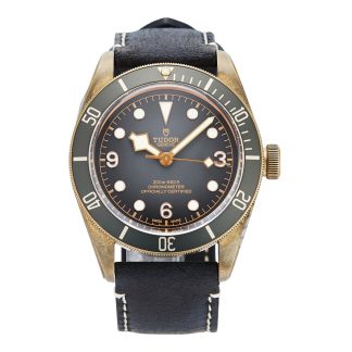 Pre-Owned Tudor Black Bay Bronze Mens Watch M79250BA-0001