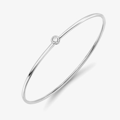 18ct White Gold Rubover Diamond Bangle BG075