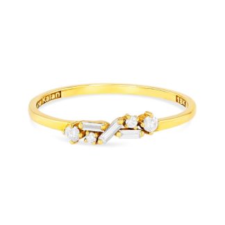 18ct Yellow Gold Round & Baguette Diamond Ring - Ring M - Ring Size M